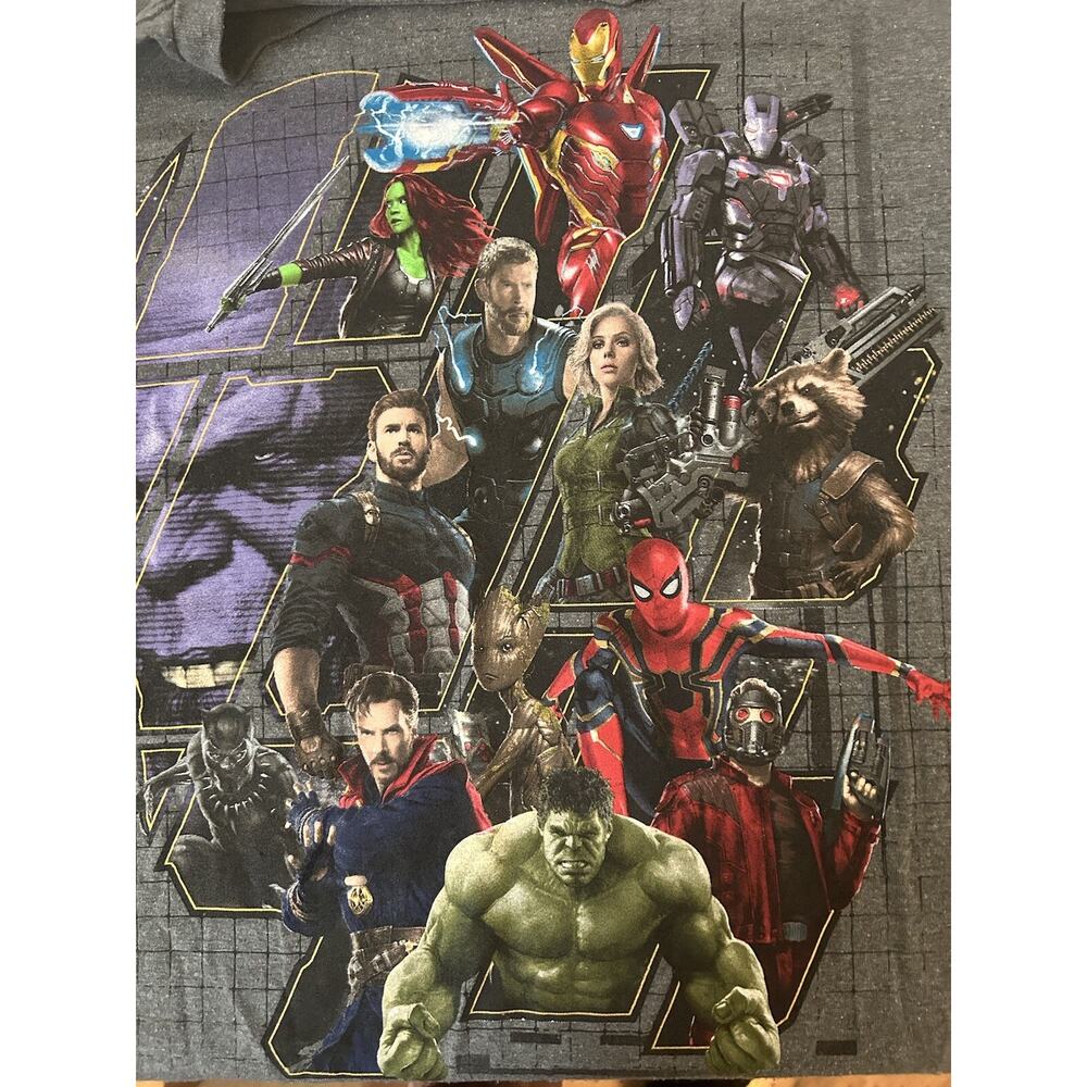 Avengers Men's T-shirt Size L Captain America, iron Man Black Panther Avengers - Picture 3 of 12